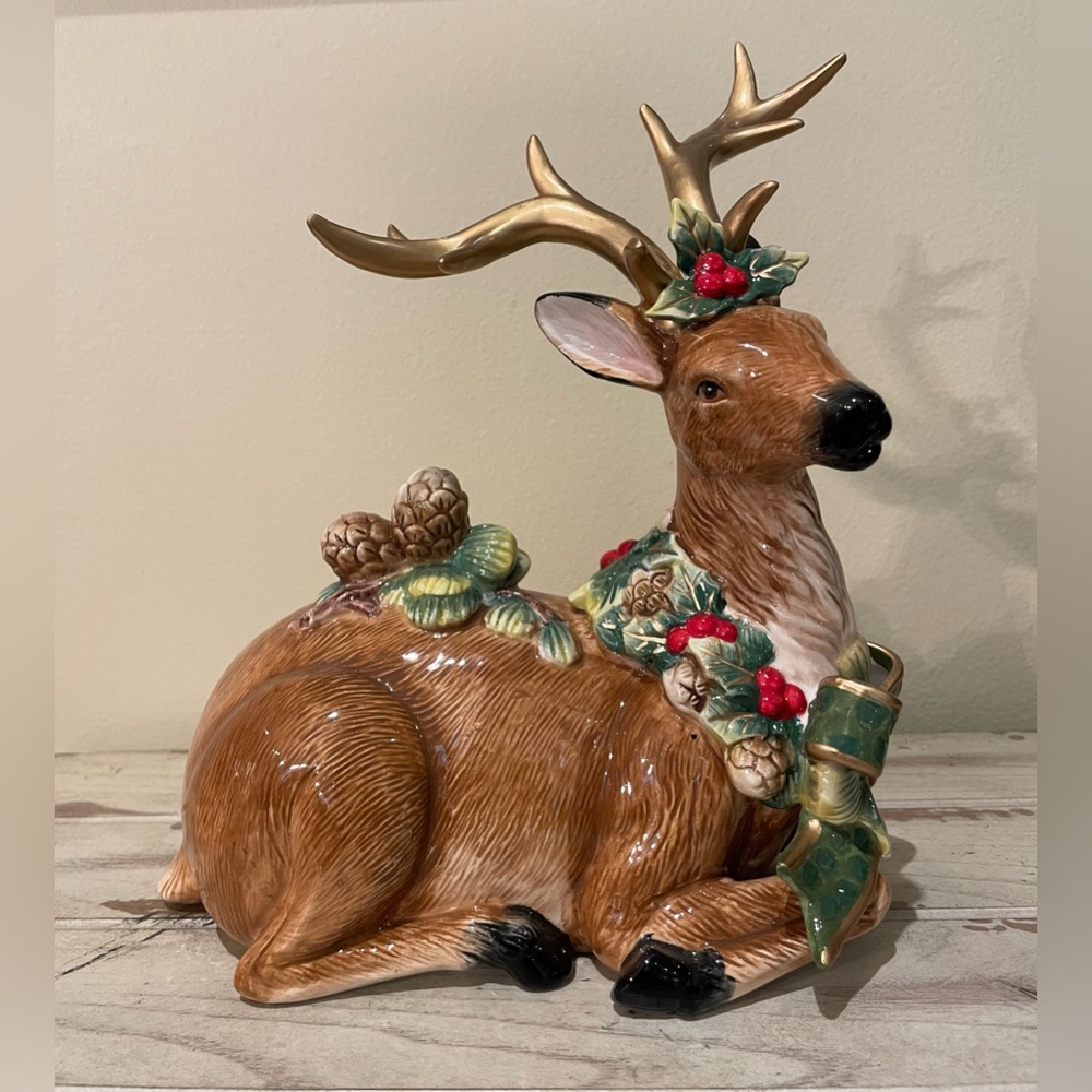 Fine Ceramic Christmas Reindeer with Pine Cone Figurine